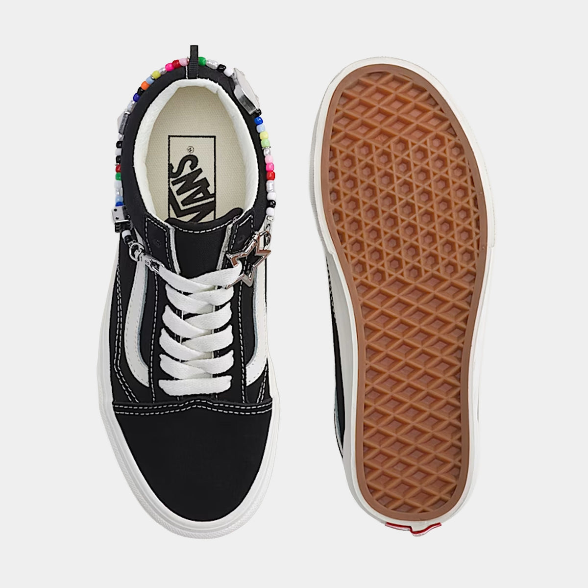 Old Skool Grade School Lifestyle Shoes (Charms Black/Marshmallow) - sneakers - view 2